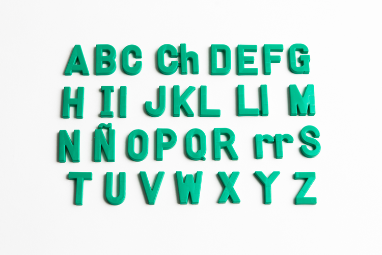MAGNETIC Uppercase Spanish Letters
